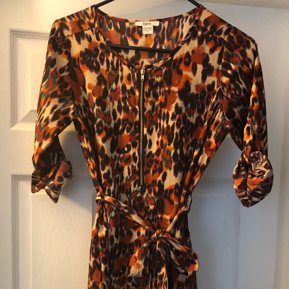 Bar ||| printed dress with zipper and belt